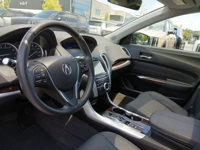 Used 2017  Acura 3.5L V6 image 11