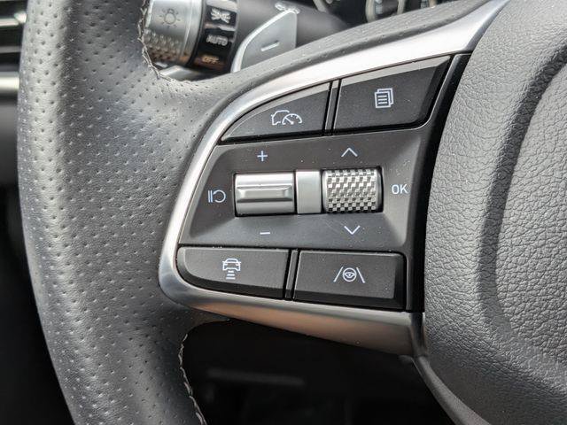 2026 GENESIS G70 Standard - Photo 24