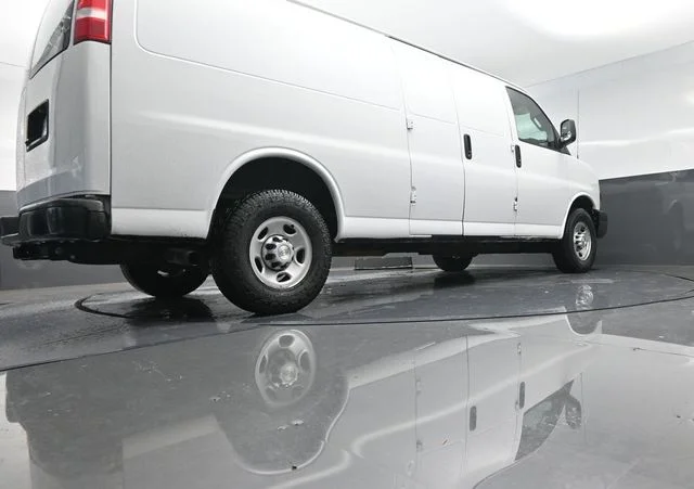 2021 Chevrolet Express Cargo Work Van - Photo 41