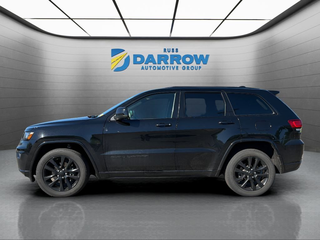 Used 2020 Black Jeep Altitude image 2