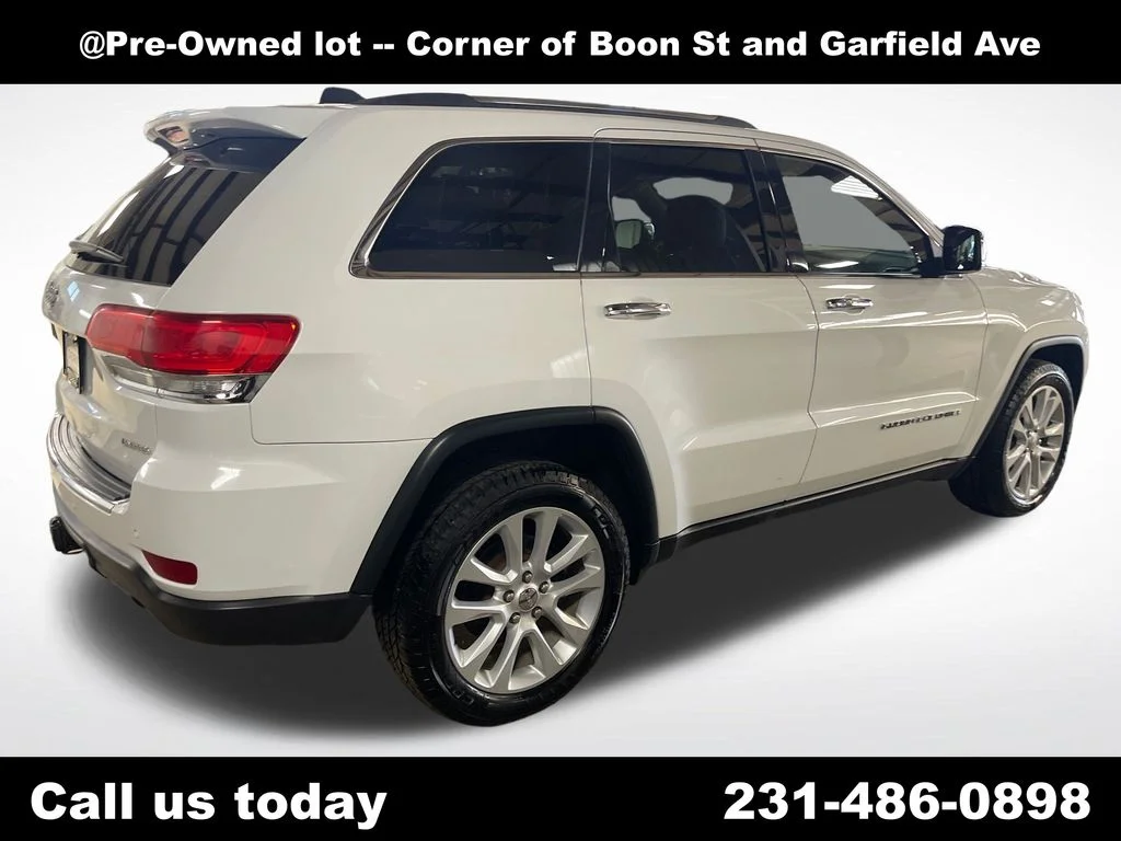 Used 2017 White Jeep Limited image 5