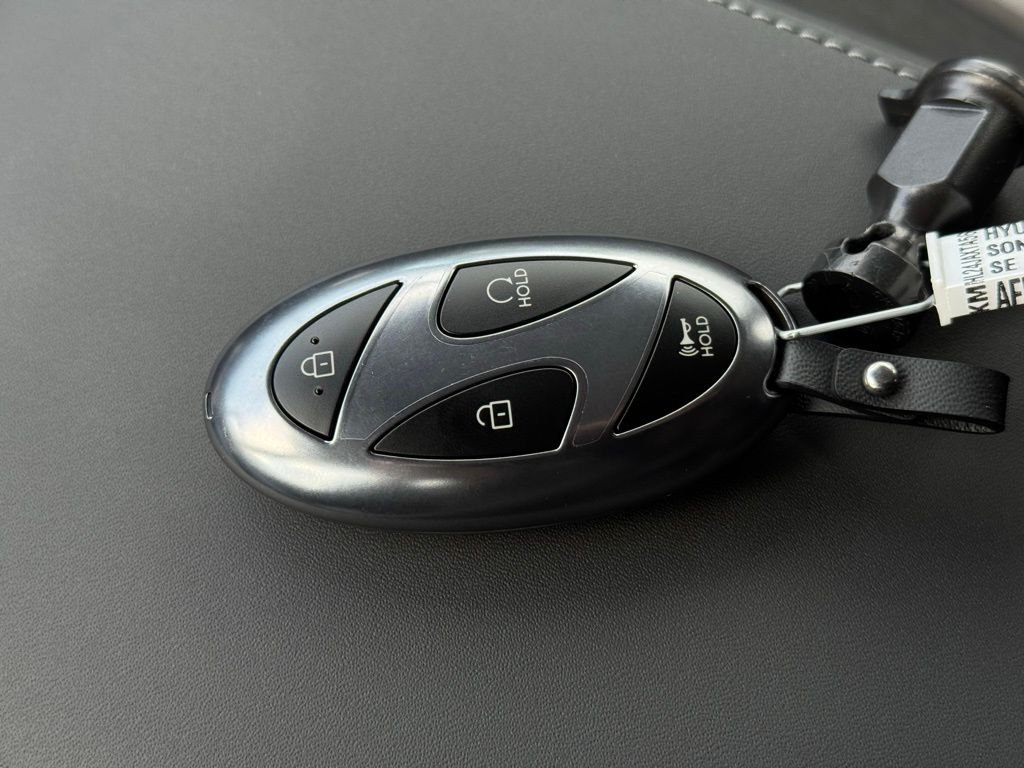 Used 2026 Silver Hyundai SE image 29