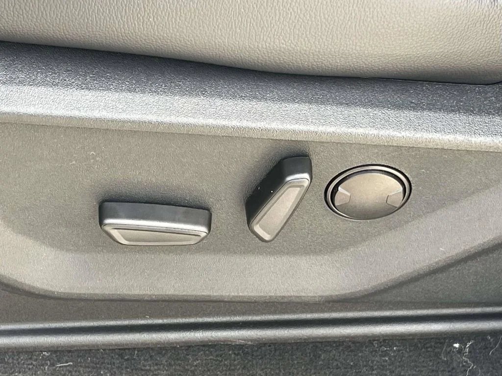 New 2026 Gray Ford Lariat image 14