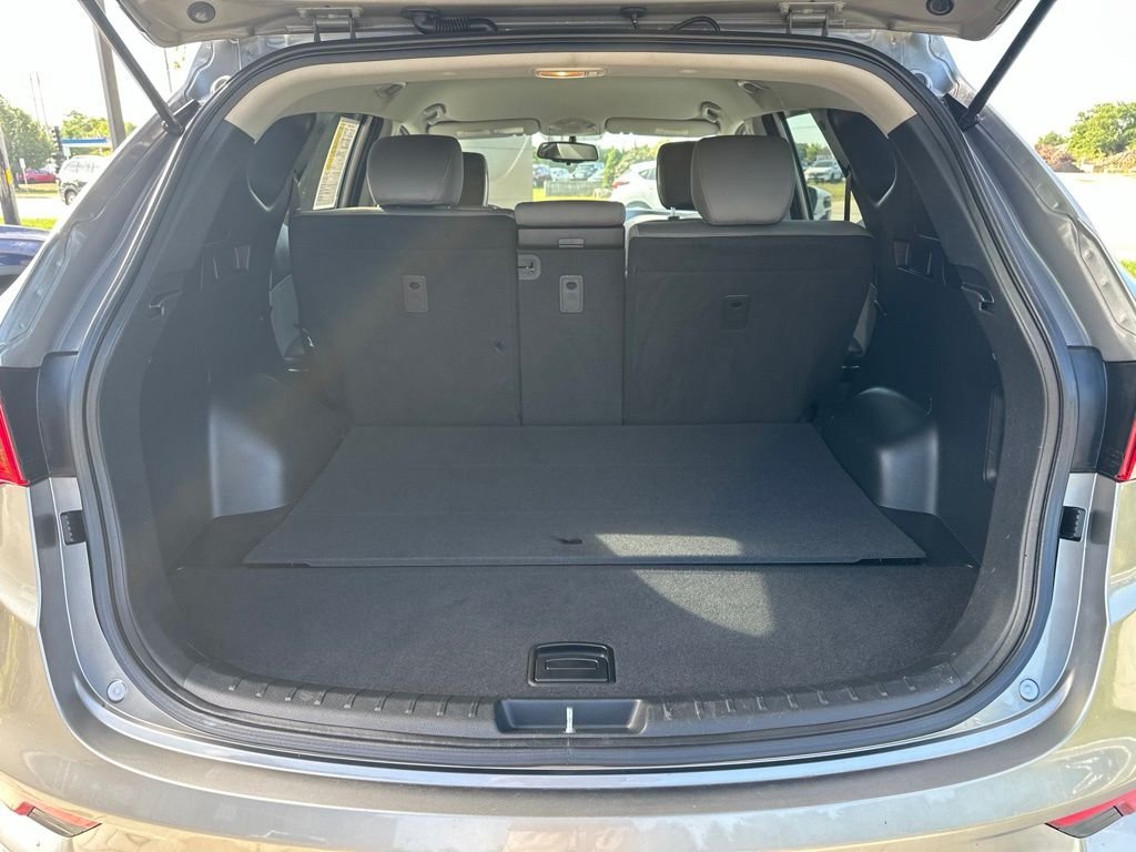 Used 2017 Gray Hyundai 2.4 Base image 21