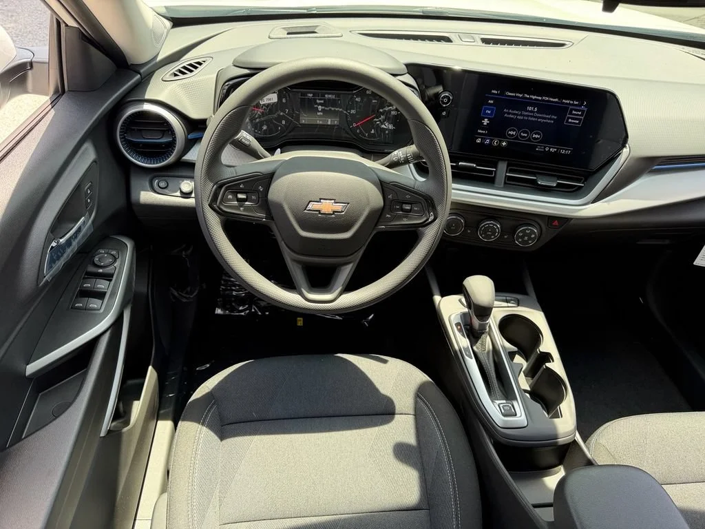 2026 Chevrolet Trax LS - Photo 13