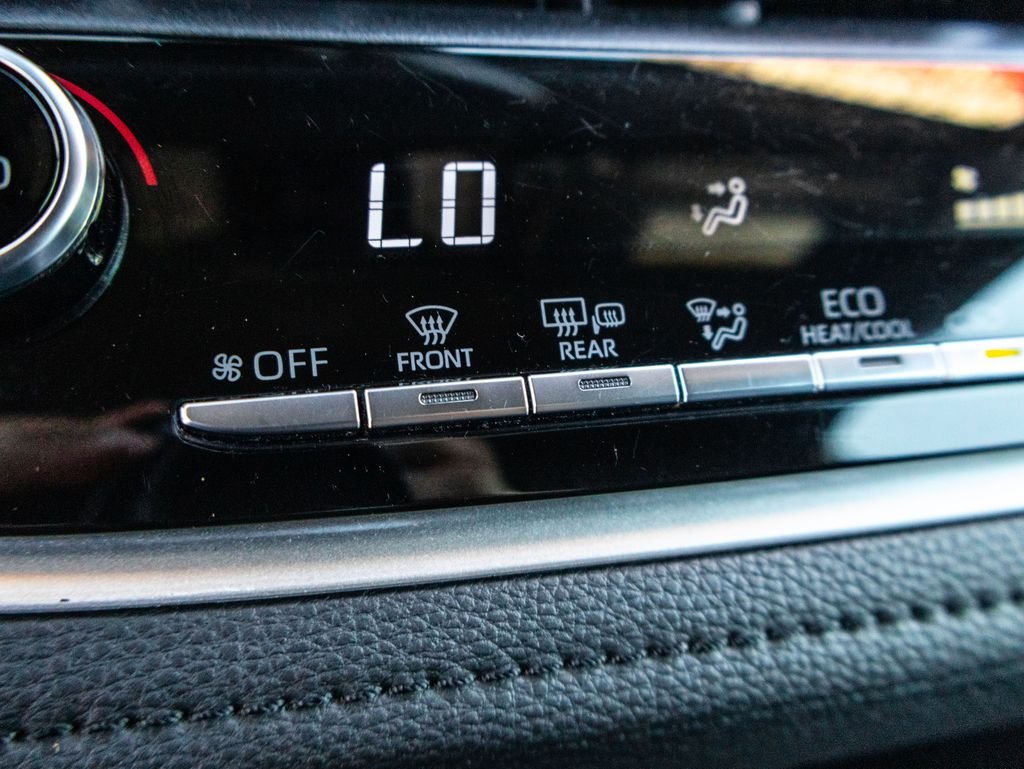 Used 2022 Silver Toyota SE image 27