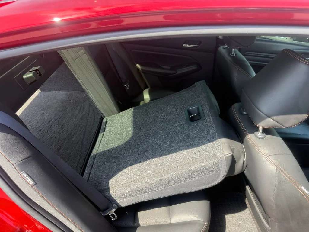 Used 2020 Red Nissan 2.5 SR image 49
