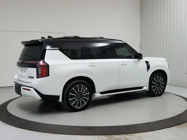 Used 2025 White Nissan Platinum Reserve image 7