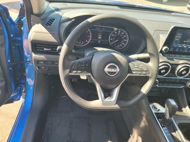 Used 2025 Blue Nissan SV image 30