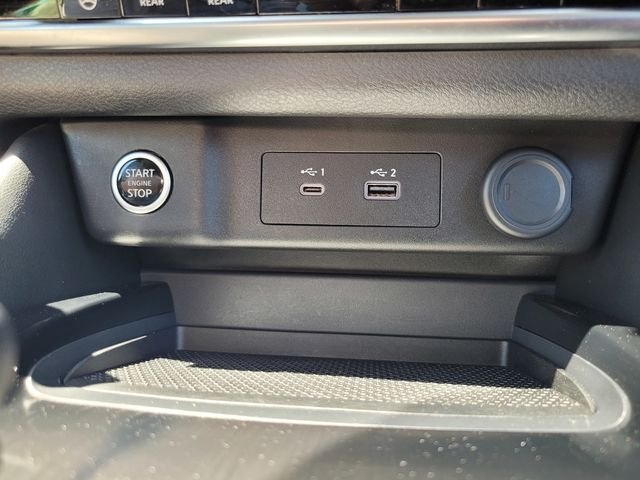 Used 2023 Gray Nissan SL image 26