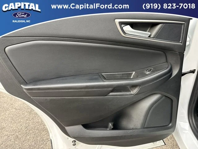 Used 2023 White Ford SEL image 17