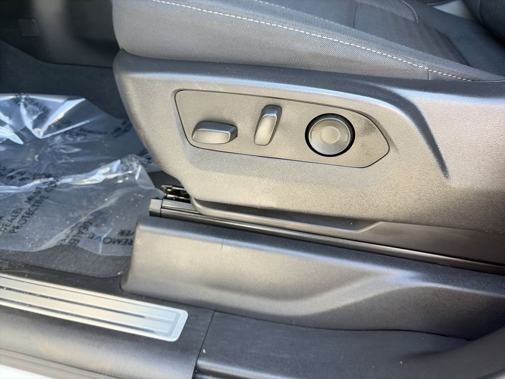 Used 2023 White Chevrolet RST image 13