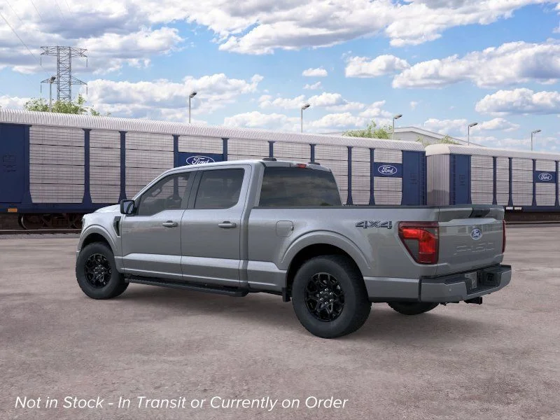 New 2026 Carbonized Gray Metallic Ford XLT image 4