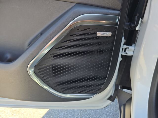 2025 GMC Acadia Elevation - Photo 17