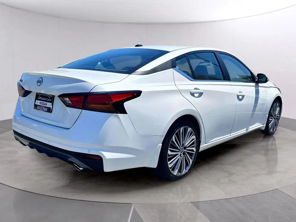New 2026 Pearl White TriCoat Nissan SV image 3