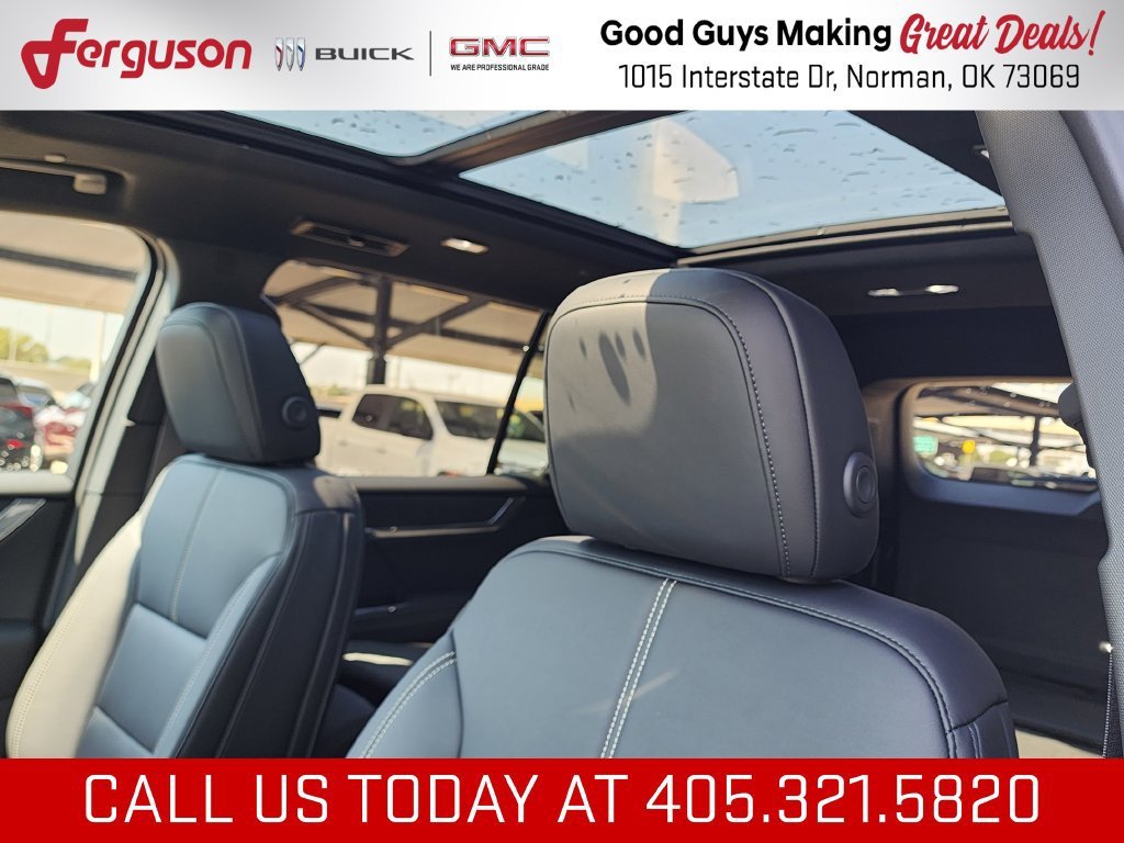 2027 GMC Acadia Elevation - Photo 17