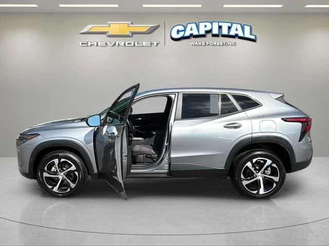 Used 2024 Sterling Gray Metallic Chevrolet 1RS image 3