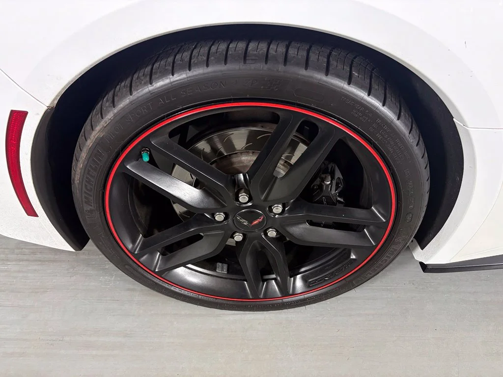 Certified Used 2019 White Chevrolet Stingray Z51 image 18