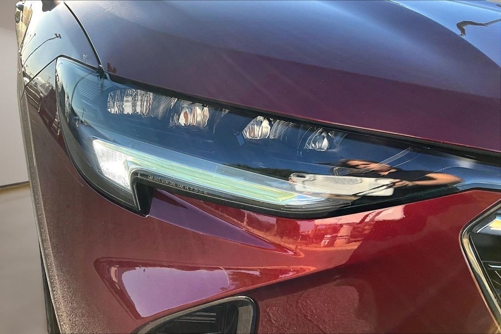 Used 2022 Red Buick Preferred image 30