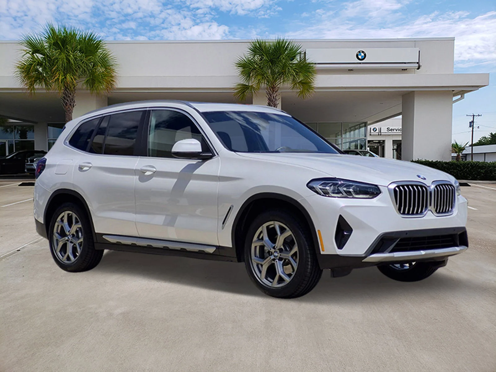 Certified Used 2024 Mineral White Metallic BMW xDrive30i image 3