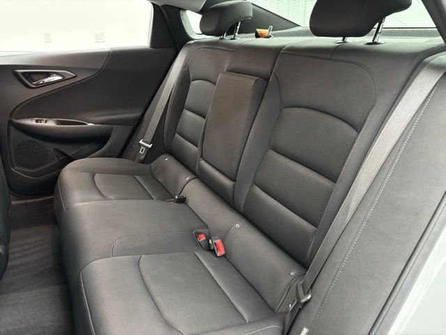Used 2024 Summit White Chevrolet LT image 37