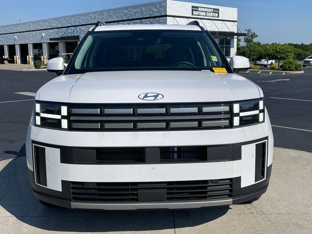 Used 2025 Serenity White Hyundai SEL image 2
