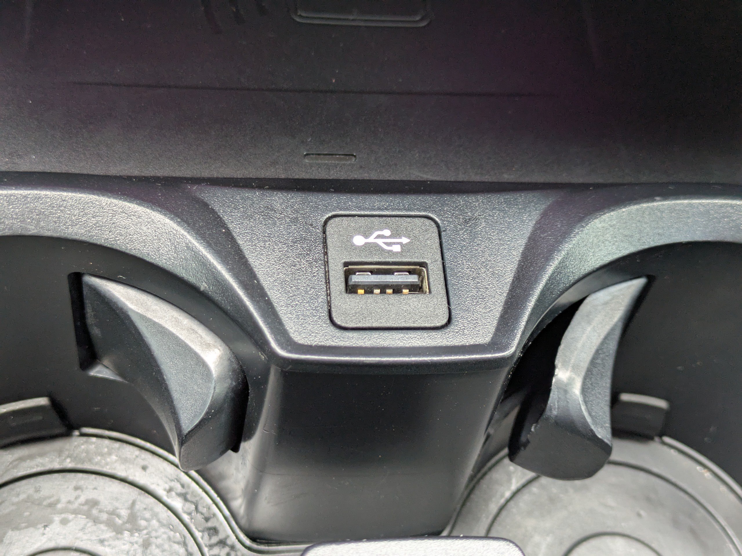Used 2024 Frozen Solid White BMW Competition xDrive image 27