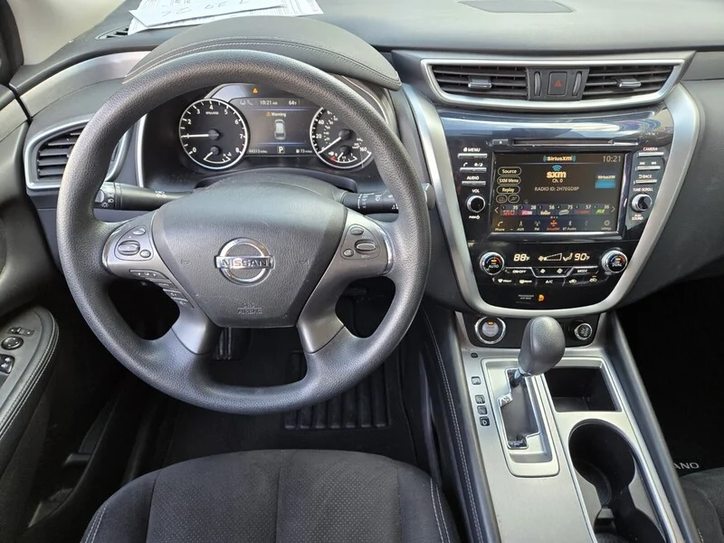 Used 2020 Pearl White Tricoat Nissan S image 10