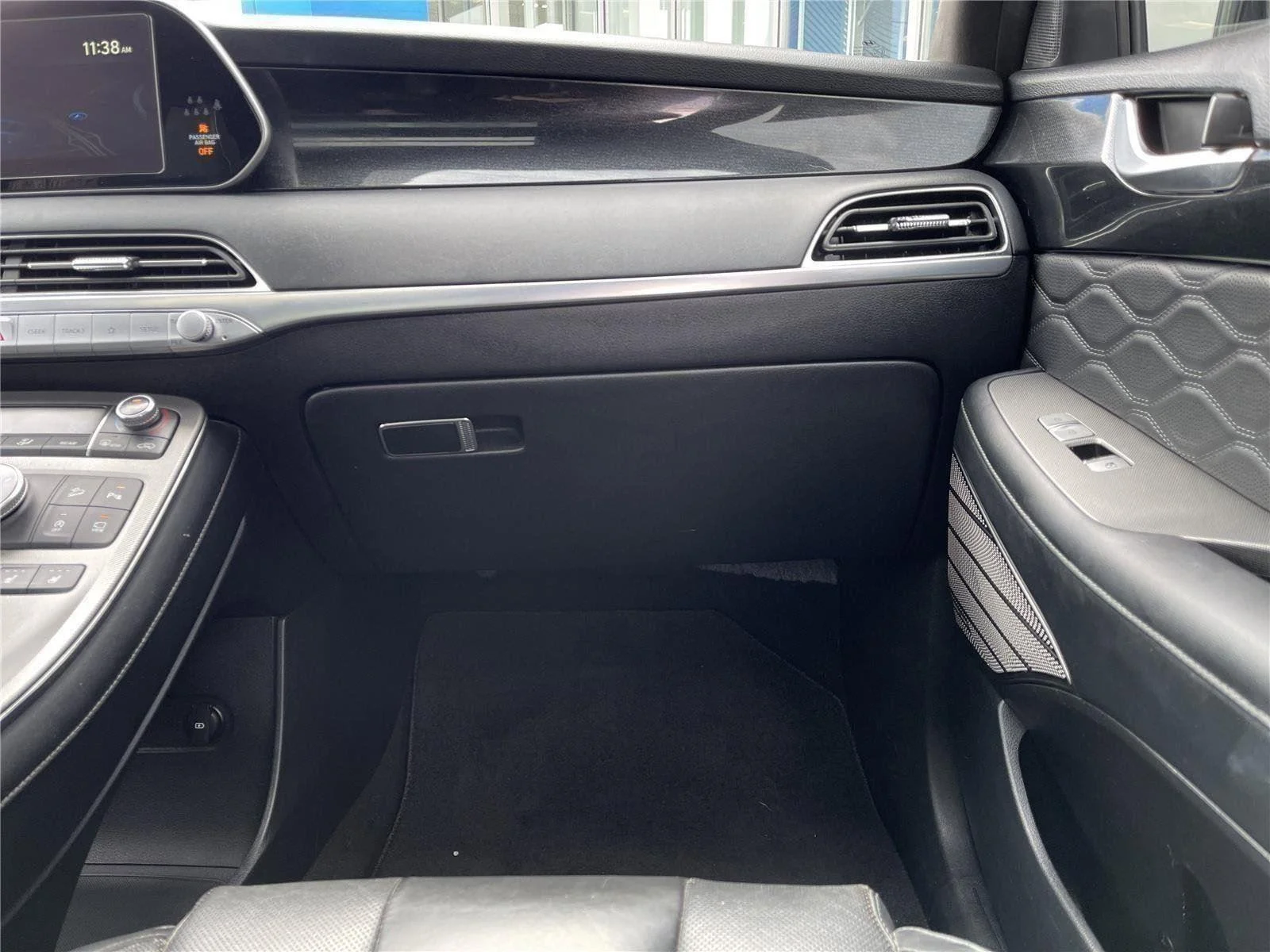 Used 2021 Black Hyundai Calligraphy image 33