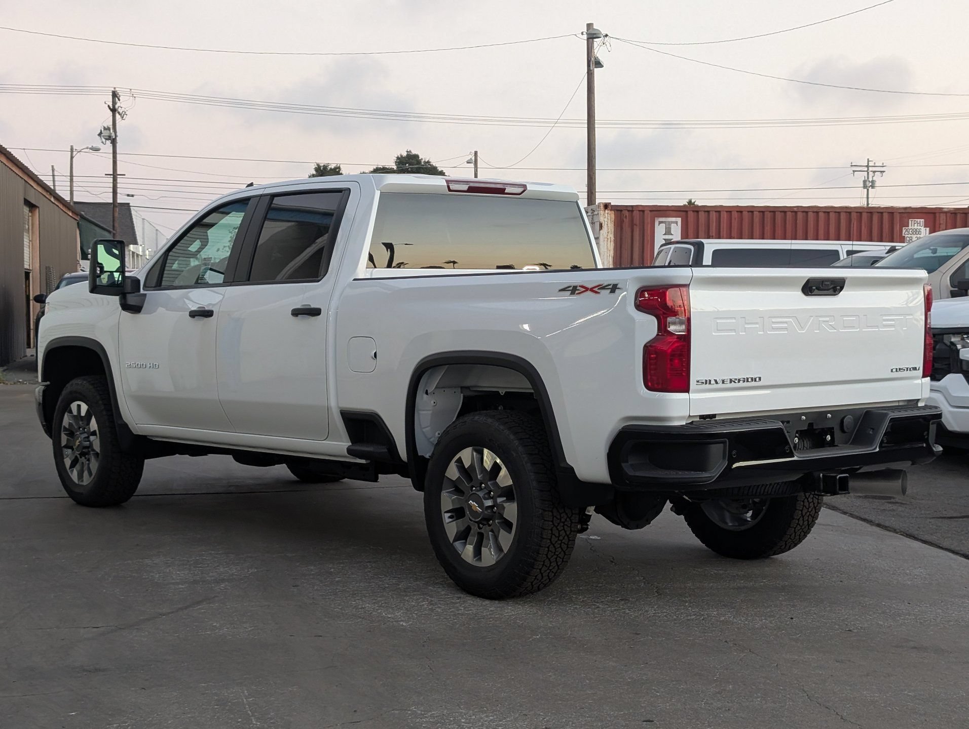 2026 Chevrolet Silverado 2500 HD Custom - Photo 10