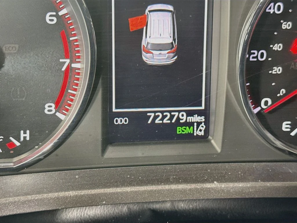 Used 2018 Silver Sky Metallic Toyota SE image 12