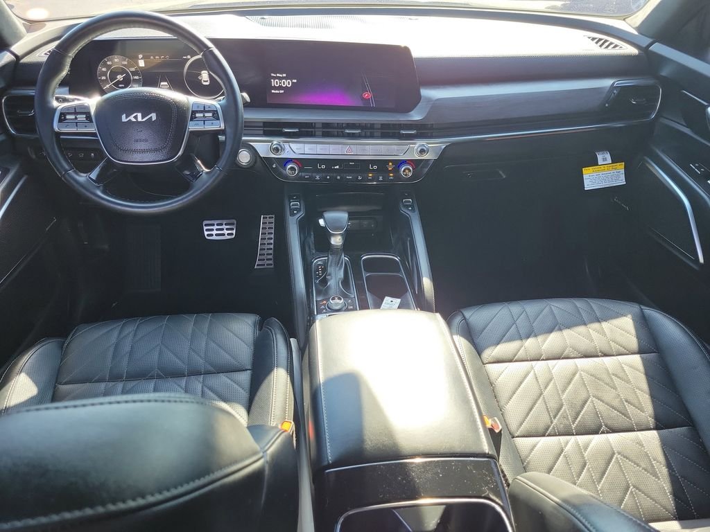 Certified Used 2023 Ebony Black Kia SX Prestige X-Line image 25