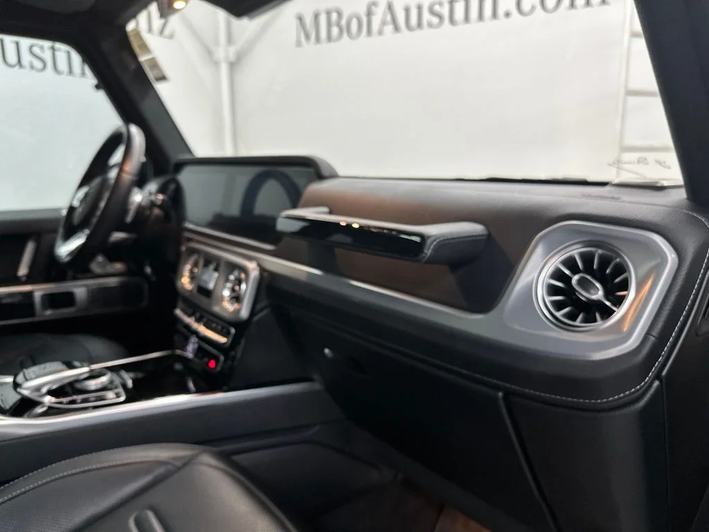 Certified Used 2022 Black Mercedes-Benz G 550 image 29