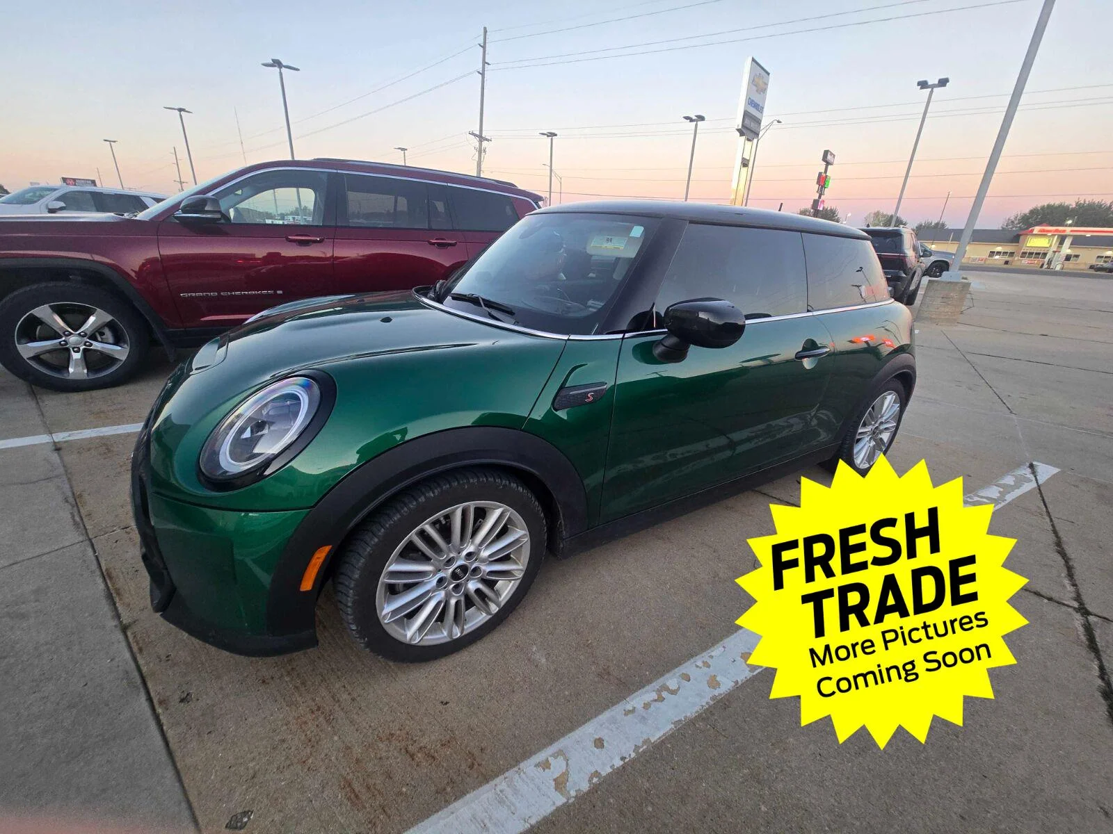 Used 2022 British Racing Green IV Metallic MINI Cooper S image 1