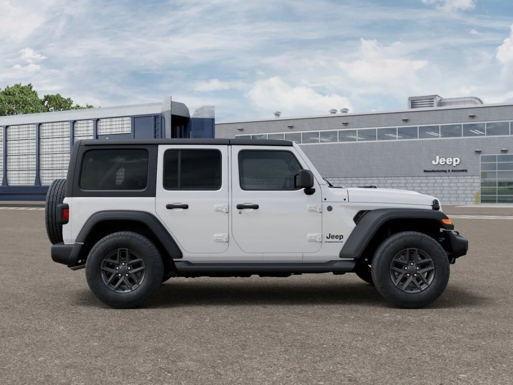 New 2026 Bright White Clear-Coat Exterior Paint Jeep Sport S image 21