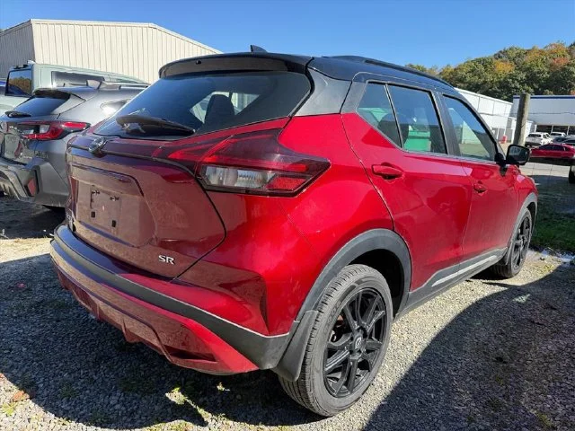 Used 2023 Red Nissan SR image 17
