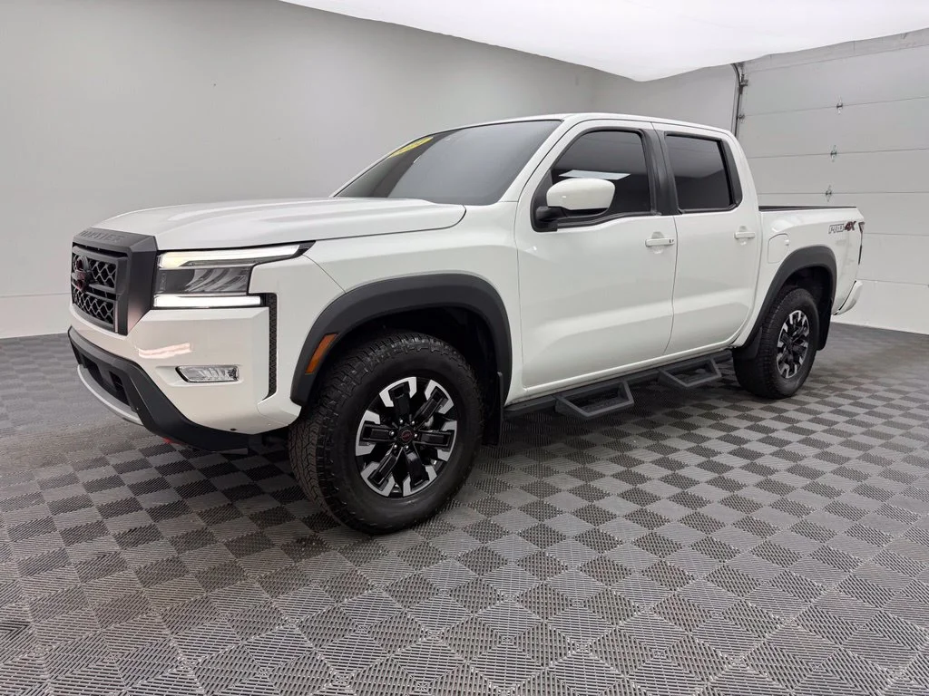Certified Used 2024 White Nissan PRO-4X image 13