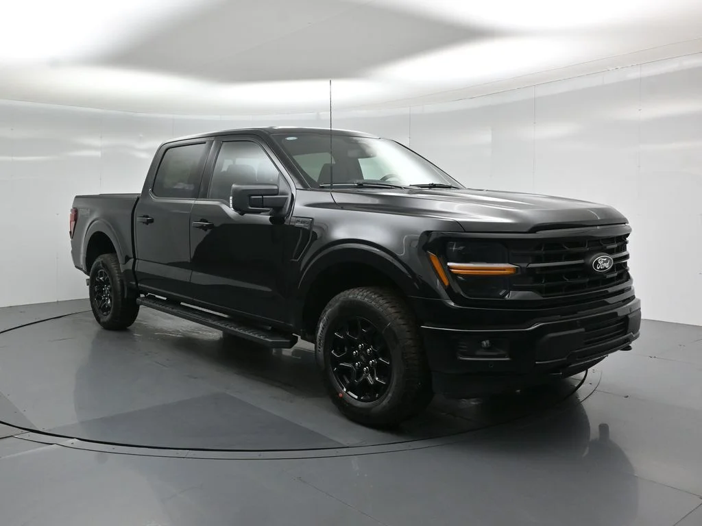 New 2026 Agate Black Metallic Ford XLT image 52