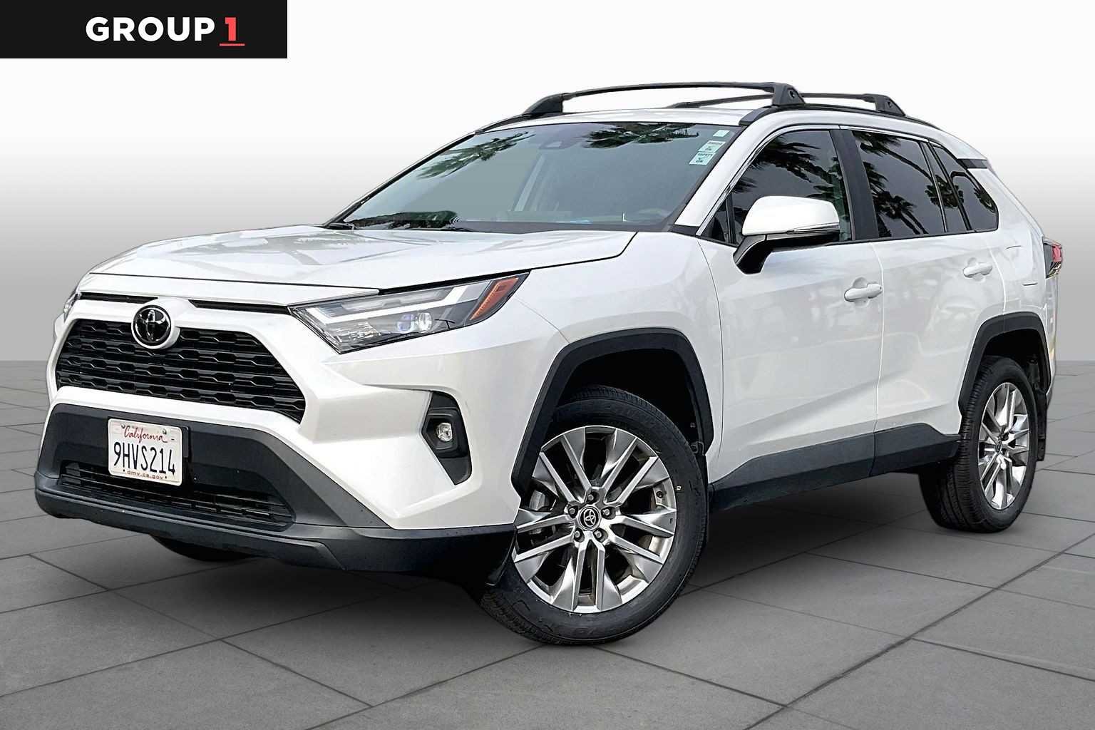 2023 Toyota RAV4 XLE Premium