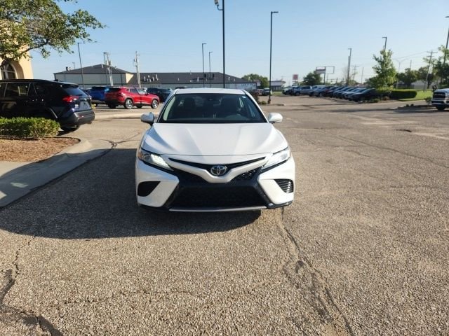 Used 2020 Pearl Toyota XSE image 4