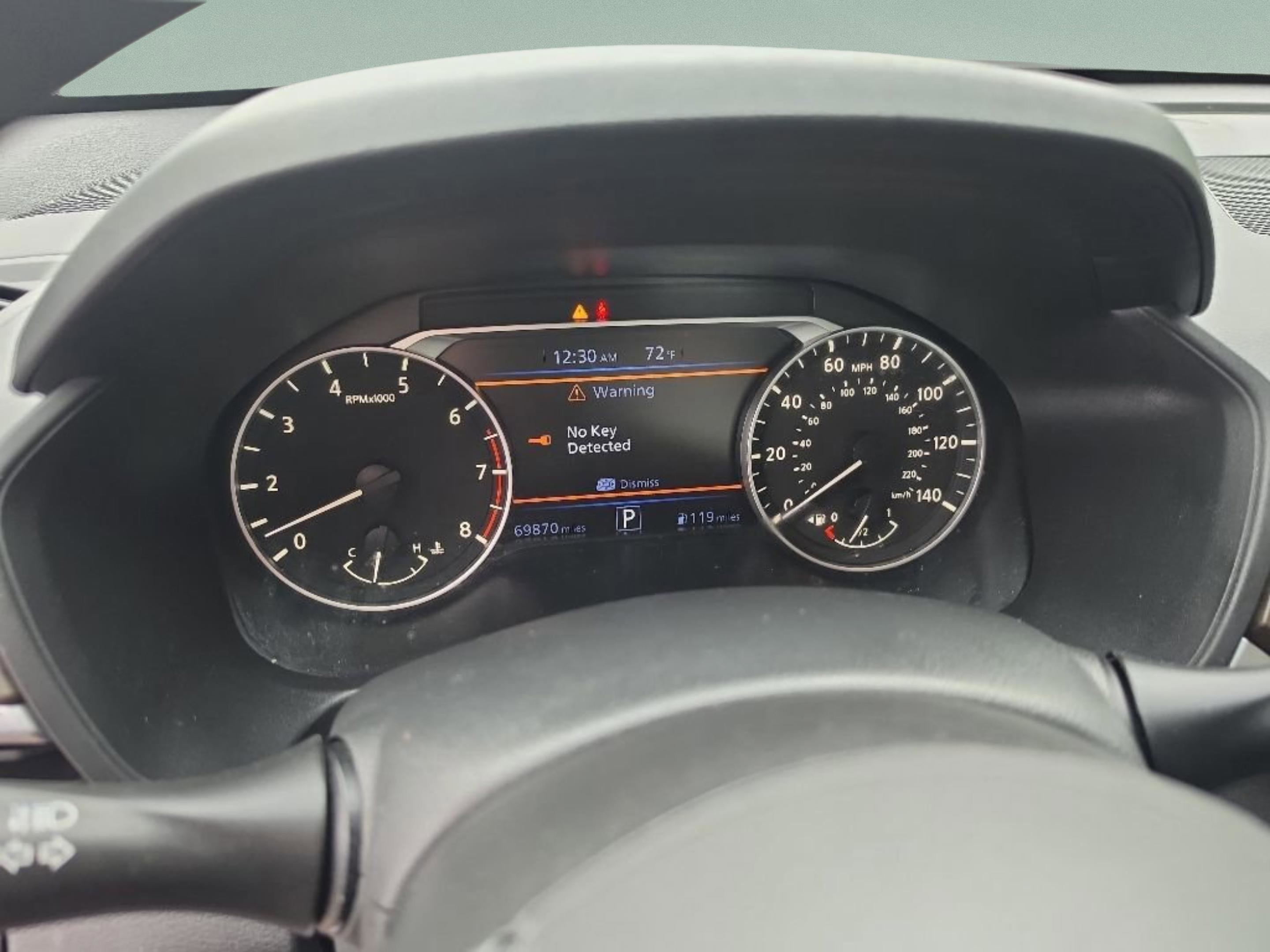 Used 2023 Red/red Nissan 2.5 SV image 16