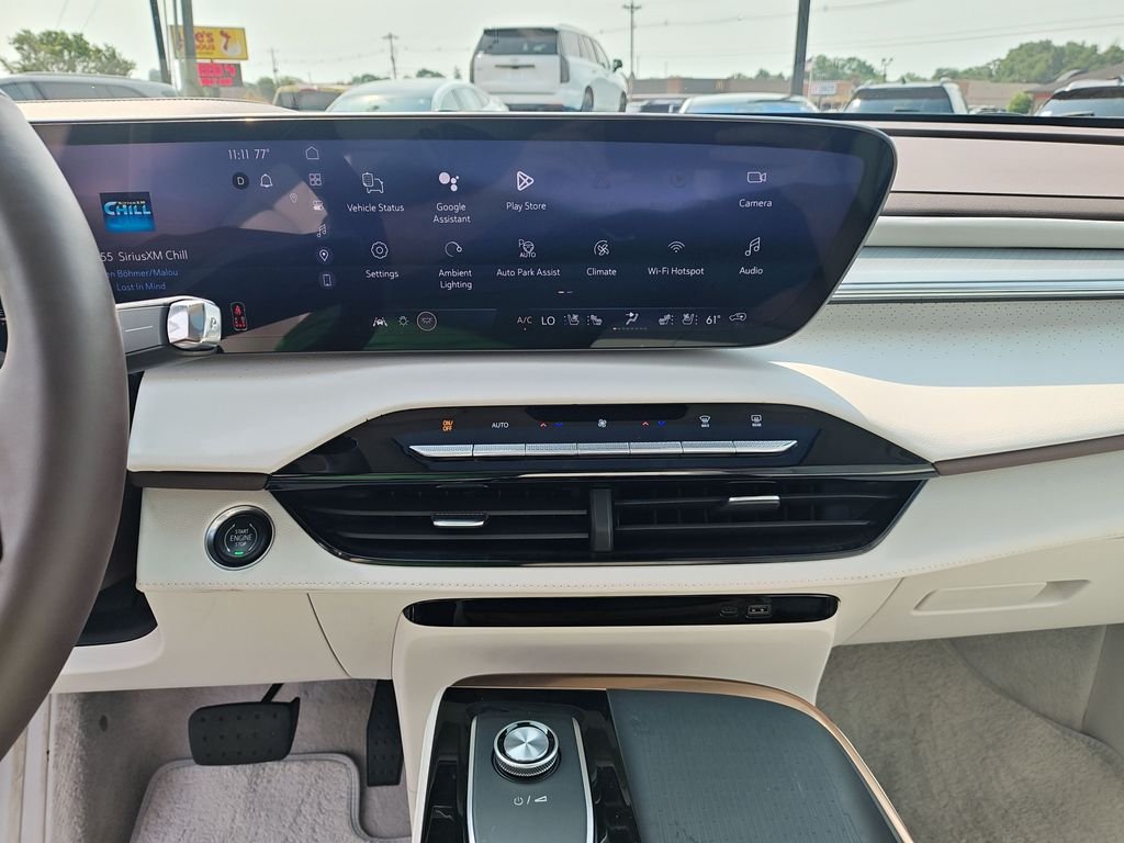 Used 2025 Gray Buick Avenir image 21