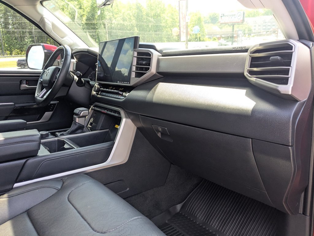 Used 2022  Toyota Limited image 28
