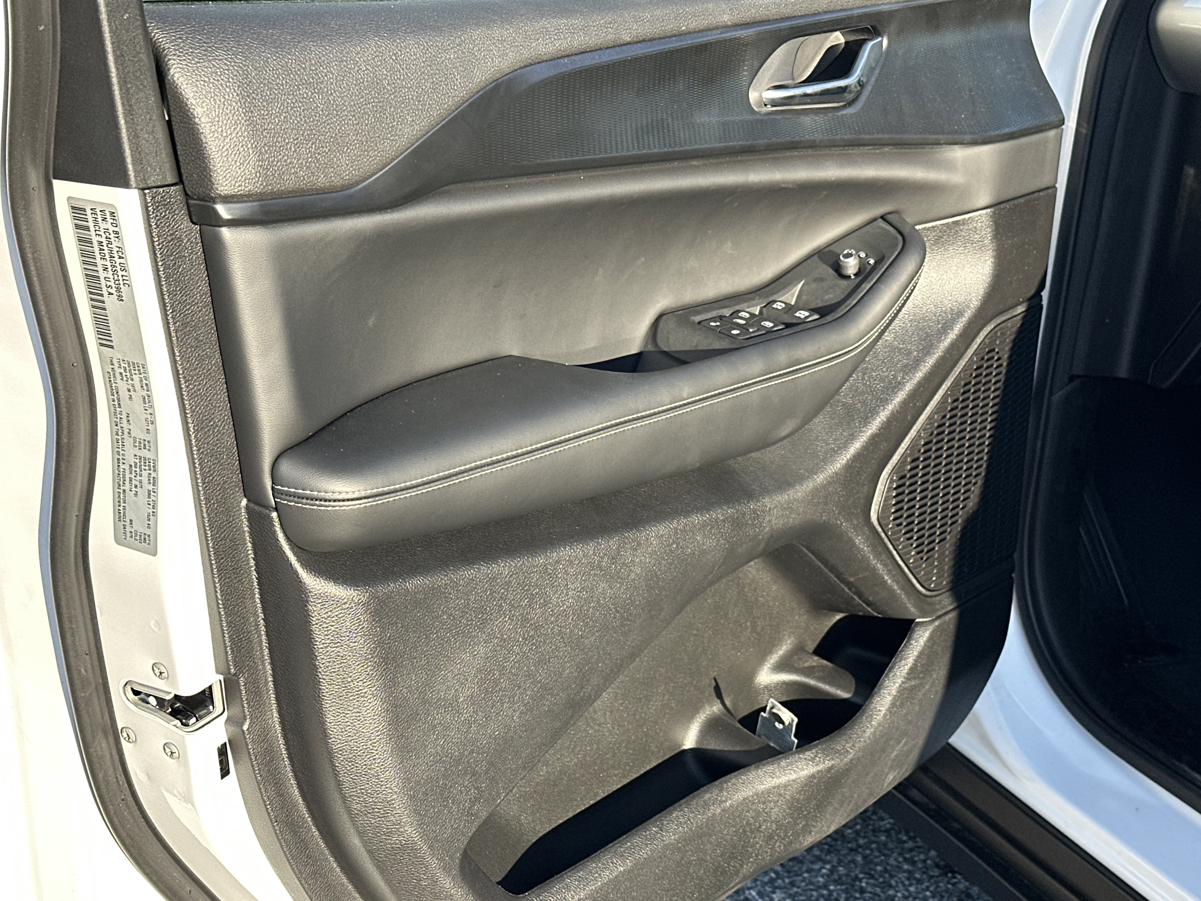 2025 Jeep Grand Cherokee Altitude - Photo 11