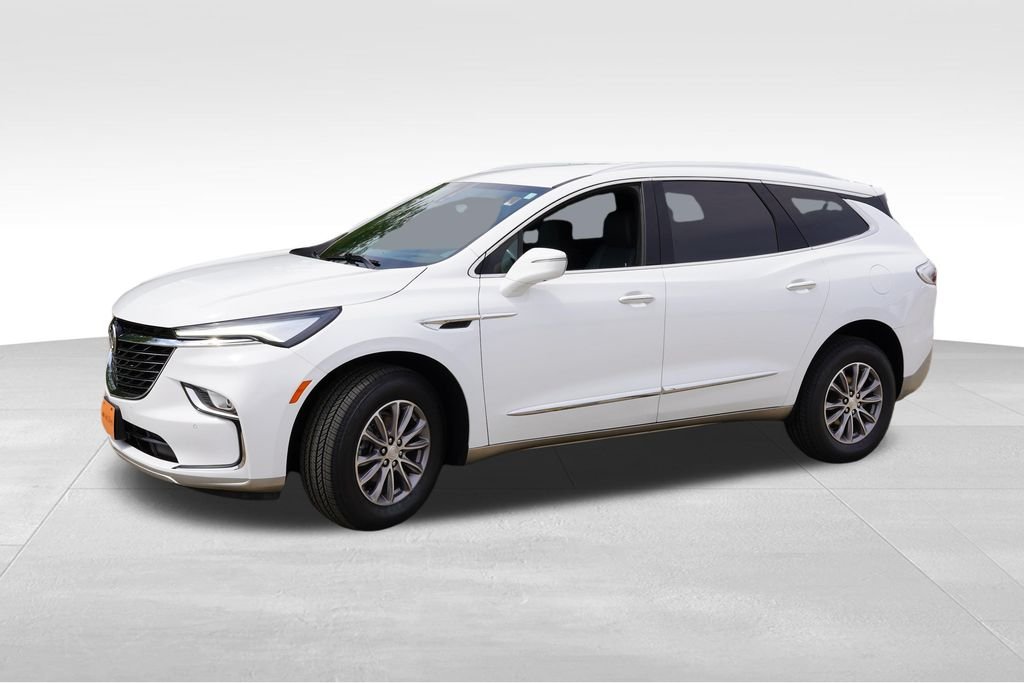 Used 2022 Summit White Buick Premium Group image 10