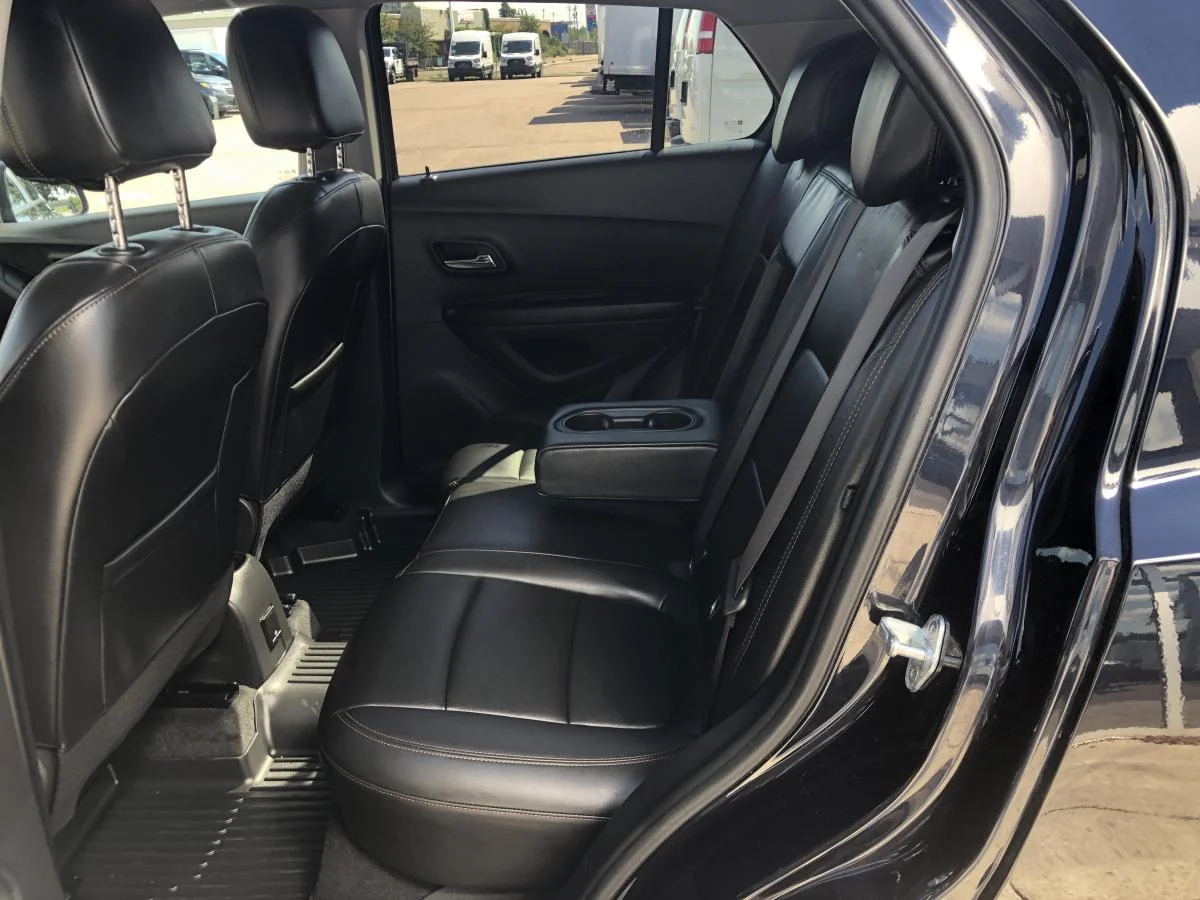 Used 2022 Blue Chevrolet Awd 4dr Lt image 17
