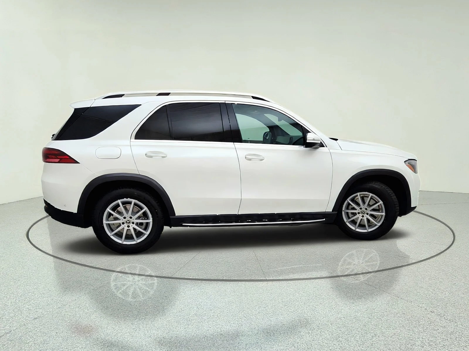 Certified Used 2026 Polar White Mercedes-Benz GLE 350 image 7