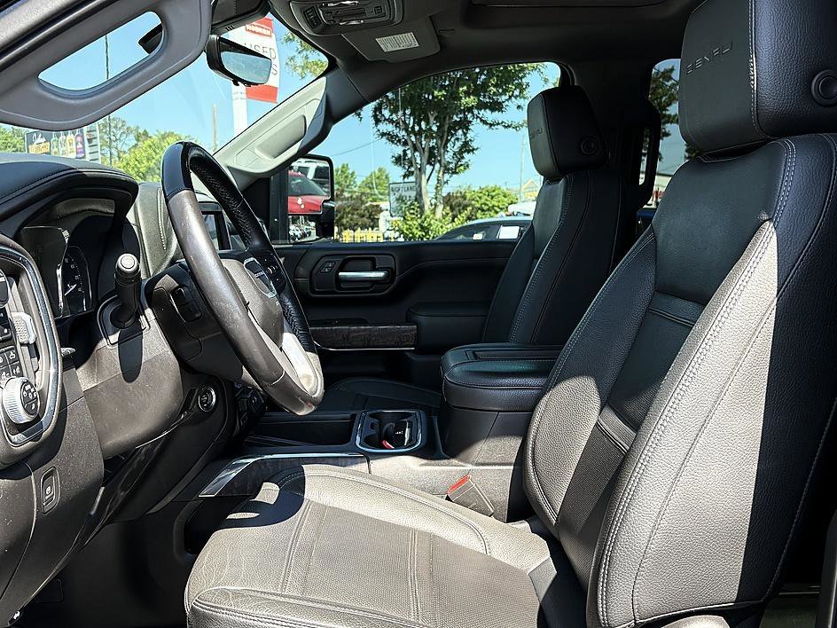 Used 2021 Ebony Twilight Metallic GMC Denali image 8