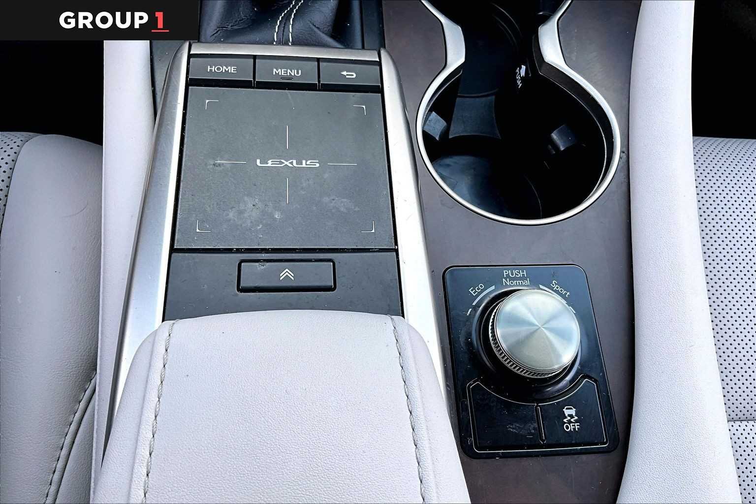 Certified Used 2022 CAVIAR Lexus  image 33