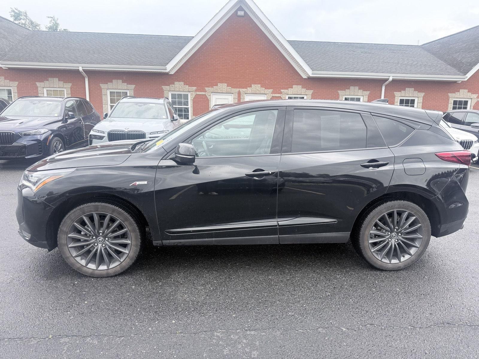 Used 2024 Majestic Black Pearl Acura SH-AWD w/Advance w/A-SPEC image 4